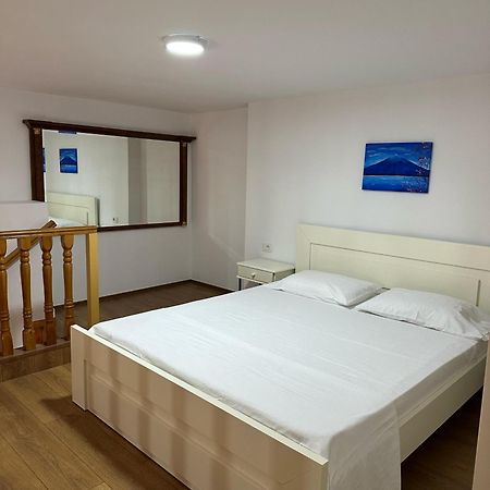 Holiday Apartment Bido ซารานเดอ ภายนอก รูปภาพ